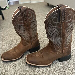 Womens Ariat Boots Size 7